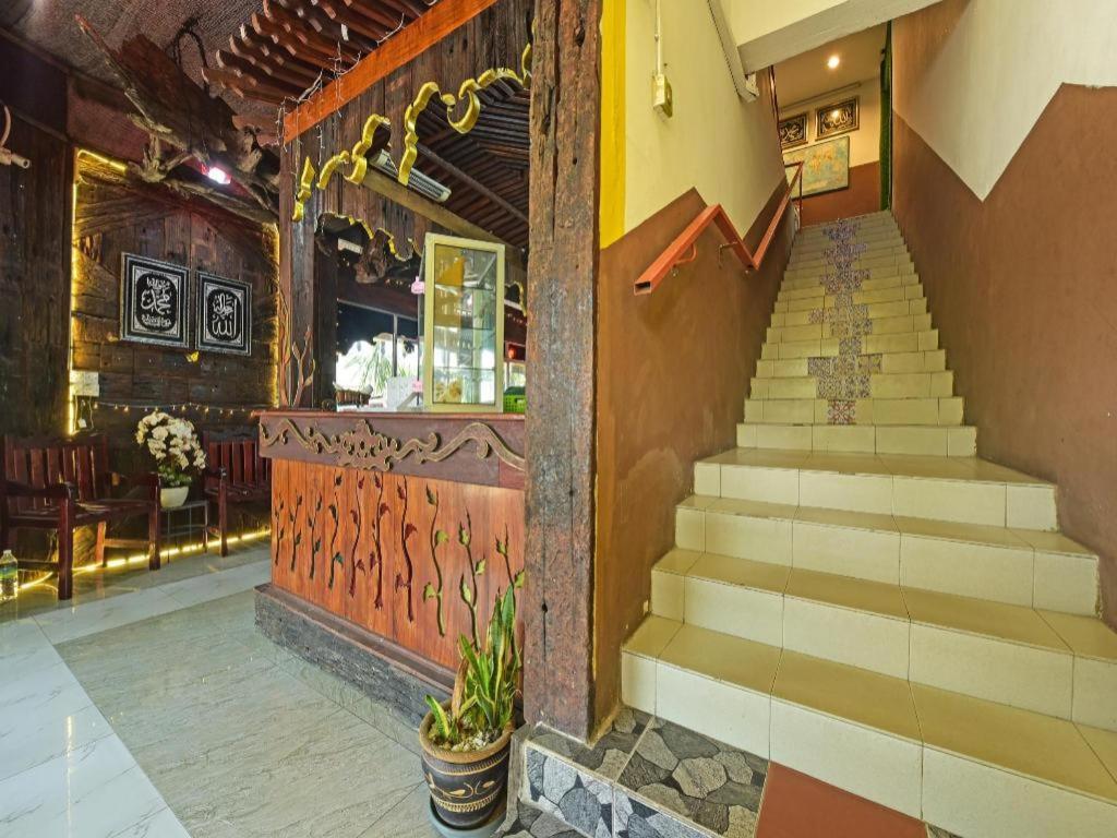 Super Oyo Capital O 90659 Raintown Timbers Hotel 타이핑 외부 사진